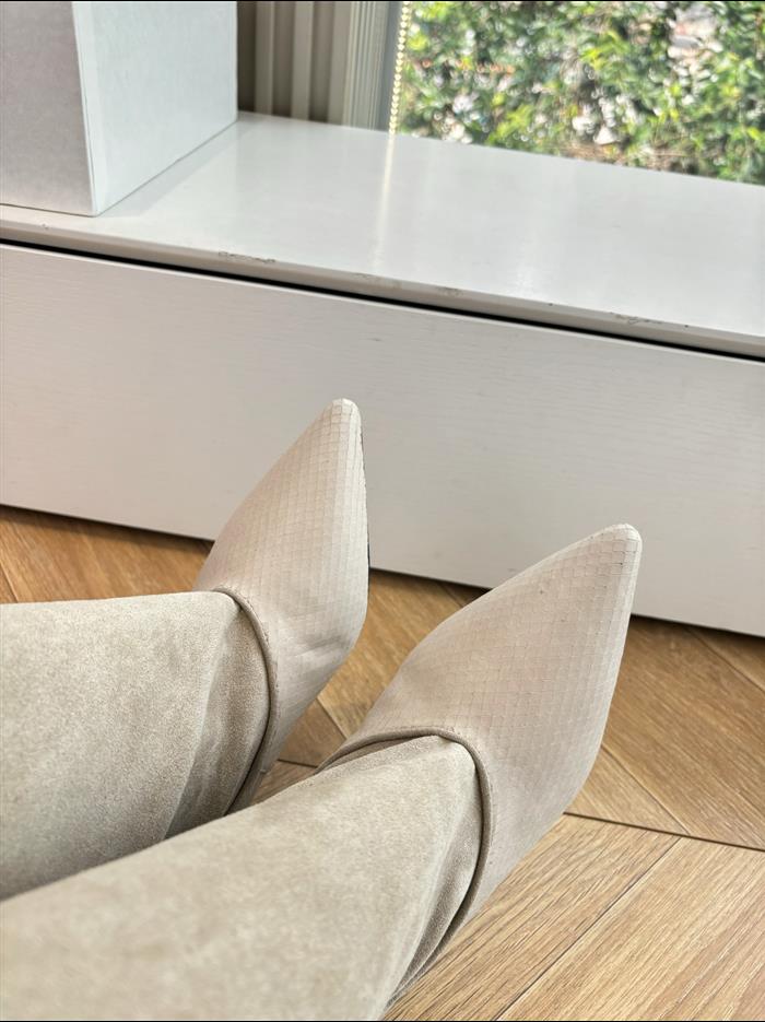 2025112817261329 410